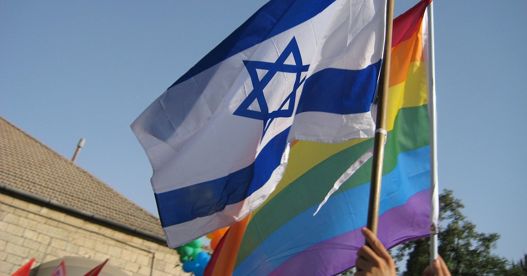 fahnen-israel-regenbogen-social.jpg